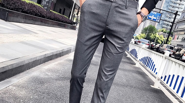 Slim fitted trouser
